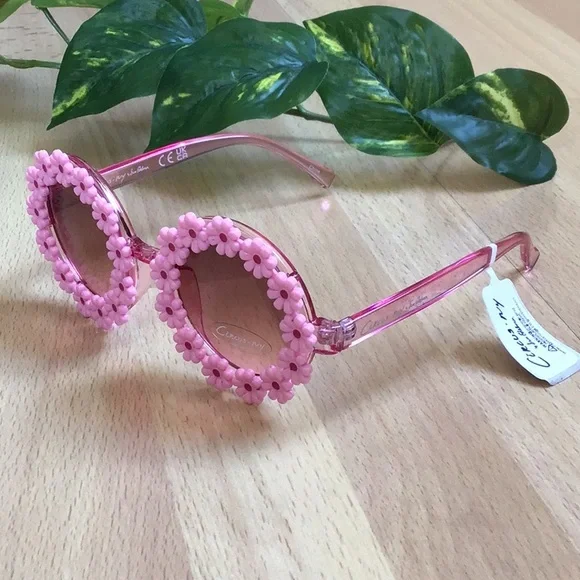 Daisy Sunglasses by Circus NY Sam Edelman - Picture 7 of 15